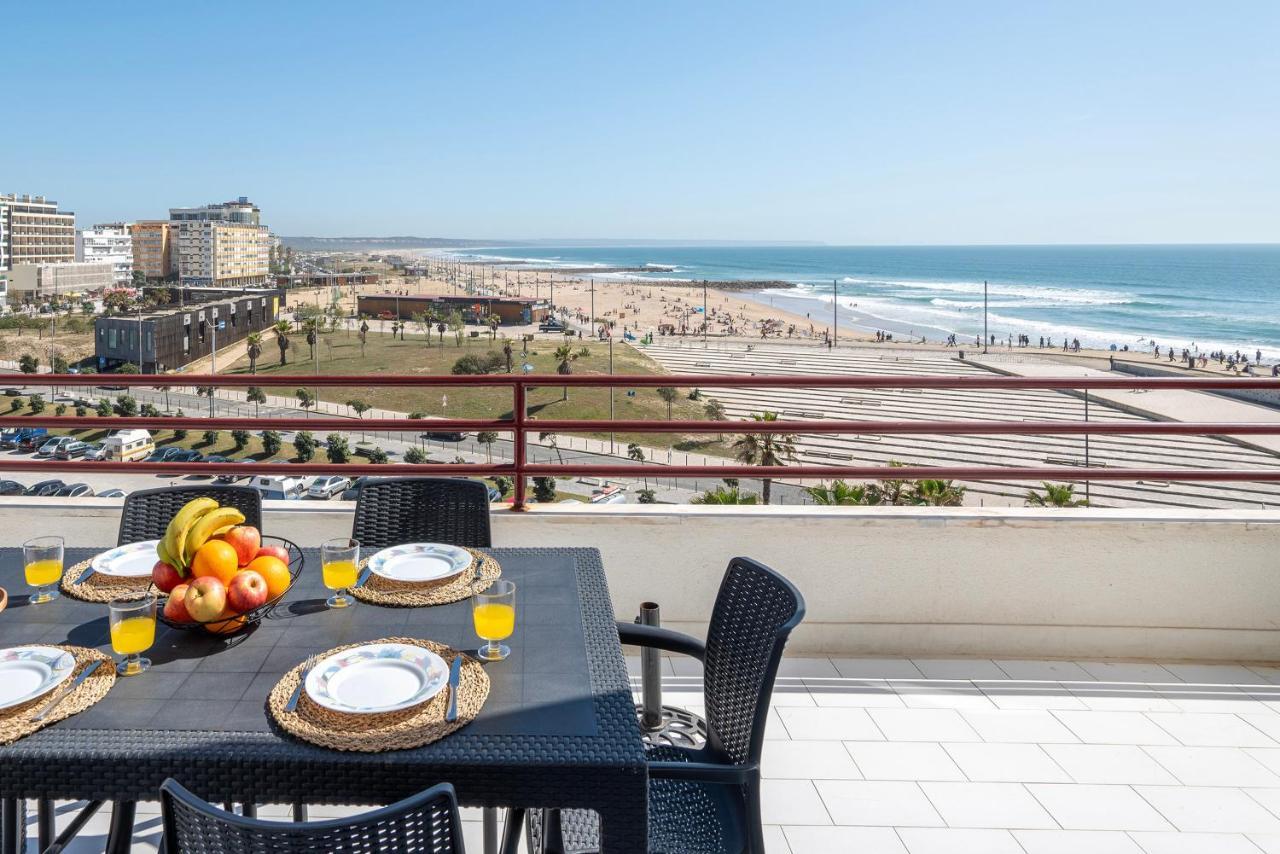 Costa Beach Apartment By The Portuguese Butler Costa da Caparica Exterior photo